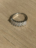 Justerbar ring med baguette-zirkonia ✨