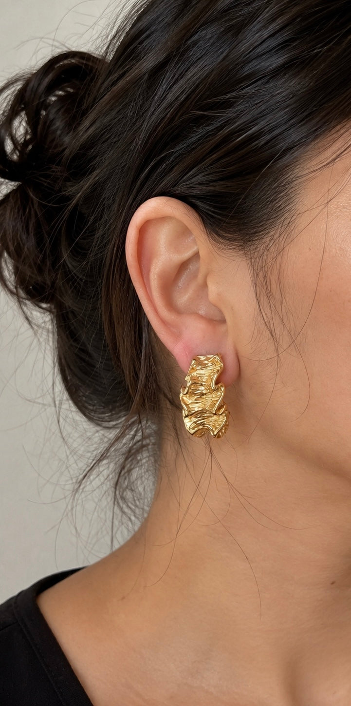 ✨ Elegant statement-øreringe i 18K guldbelagt rustfrit stål ✨