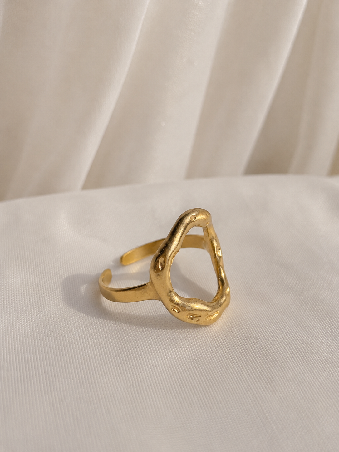 Organisk Ring – 18K Guldbelagt Rustfrit Stål