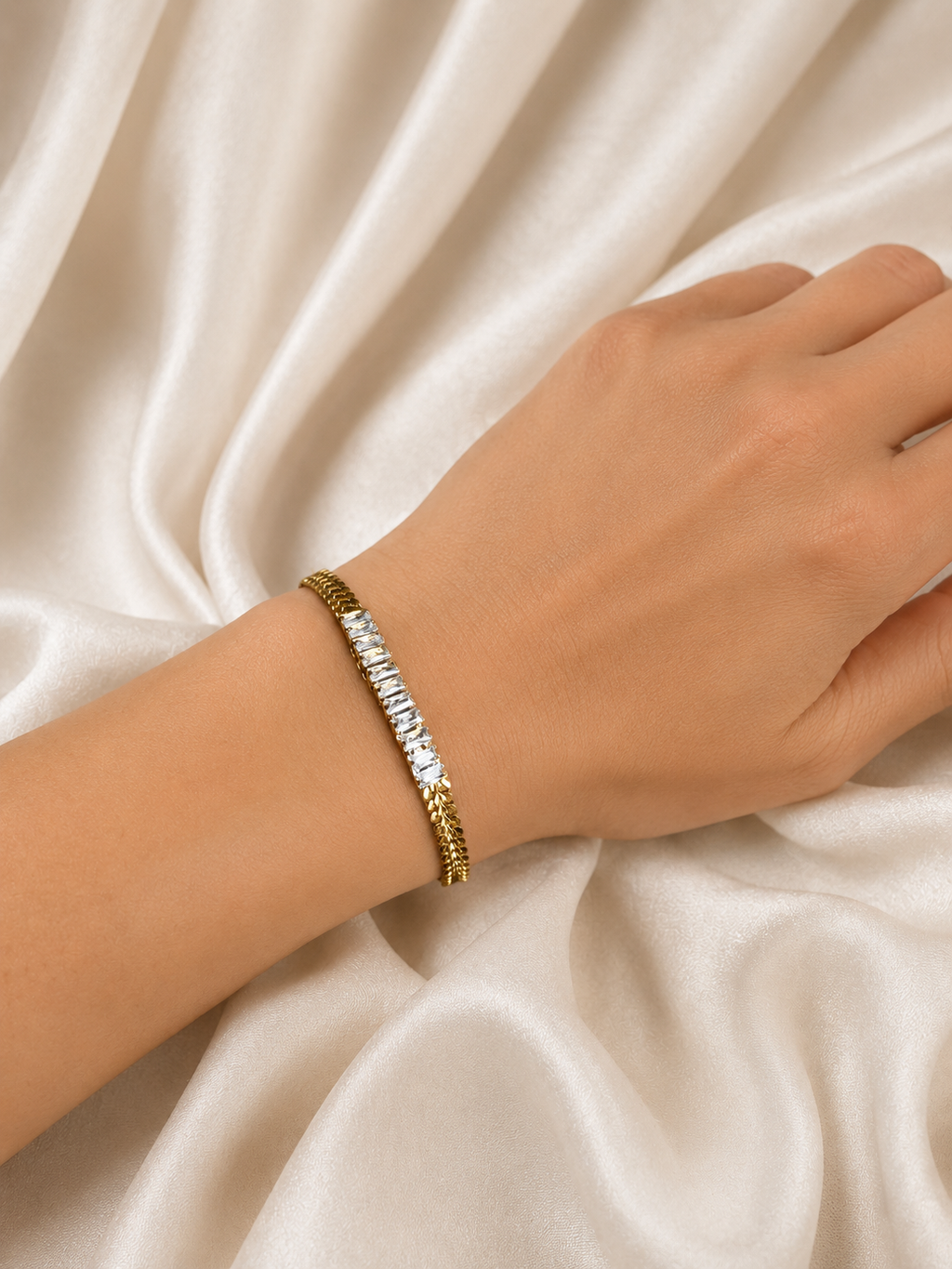 Aurora Tennis Chain Armbånd – 18K Guldbelagt Rustfrit Stål